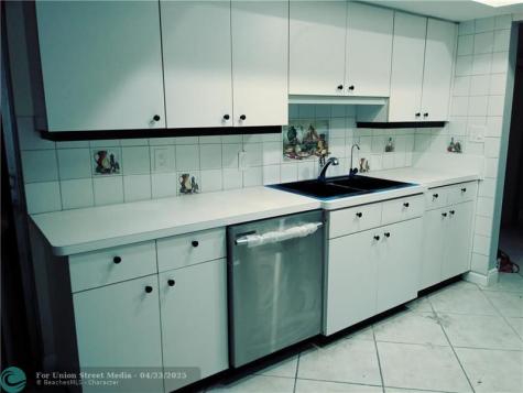 2630 NW 42nd Terrace Lauderhill FL 33313