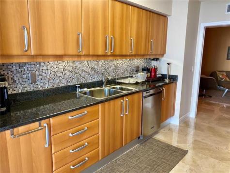 16500 Collins Avenue Sunny Isles Beach FL 33160