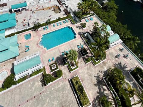 16500 Collins Avenue Sunny Isles Beach FL 33160