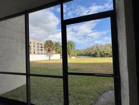 2900 NW 42 Coconut Creek FL 33066