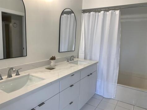 3600 Mystic Pointe Drive Aventura FL 33180
