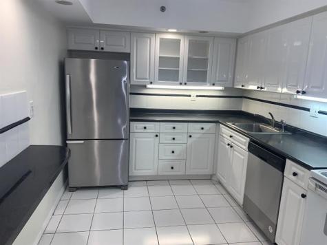 3600 Mystic Pointe Drive Aventura FL 33180