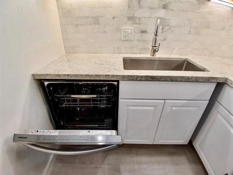 4164 N Inverrary Drive Lauderhill FL 33319