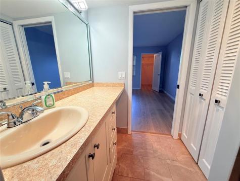 2017 Newcastle A Boca Raton FL 33434