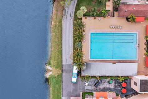 2017 Newcastle A Boca Raton FL 33434