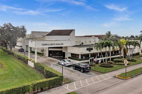 2017 Newcastle A Boca Raton FL 33434