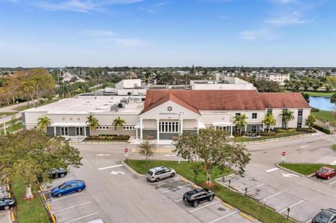2017 Newcastle A Boca Raton FL 33434
