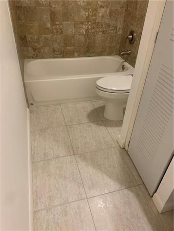 2942 SW 22nd Circle Delray Beach FL 33445