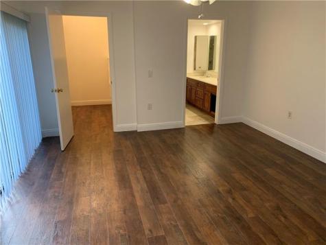 2942 SW 22nd Circle Delray Beach FL 33445