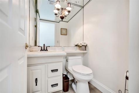 270 Captains Walk Delray Beach FL 33483