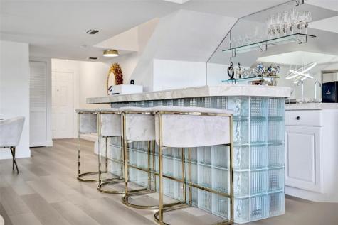 270 Captains Walk Delray Beach FL 33483