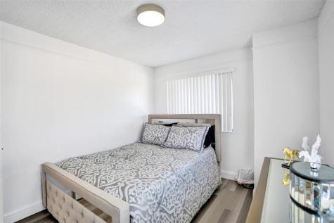 270 Captains Walk Delray Beach FL 33483
