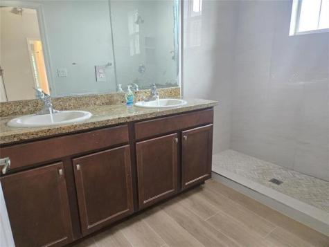 1528 SW 147th Avenue Pembroke Pines FL 33027
