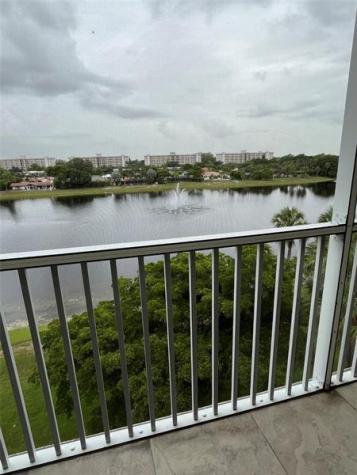 3150 N Course Lane Pompano Beach FL 33069