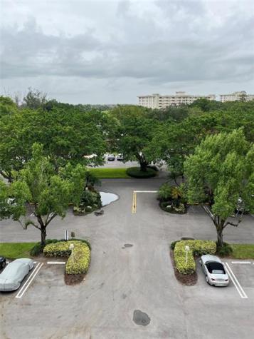 3150 N Course Lane Pompano Beach FL 33069