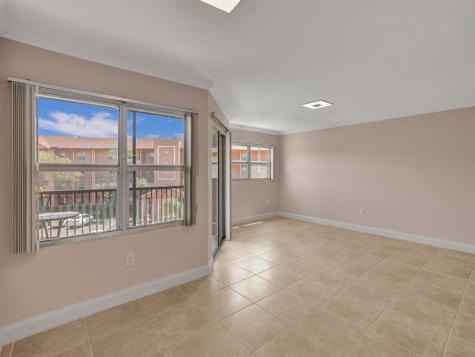 701 SW 142nd Avenue Pembroke Pines FL 33027