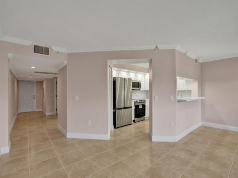 701 SW 142nd Avenue Pembroke Pines FL 33027