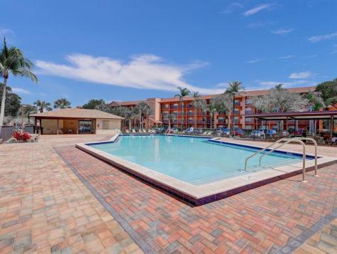 701 SW 142nd Avenue Pembroke Pines FL 33027