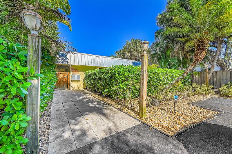 1027 Tequesta Street Fort Lauderdale FL 33312