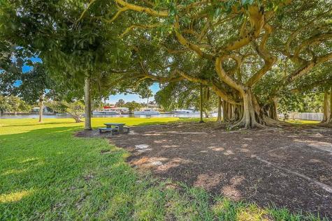 1027 Tequesta Street Fort Lauderdale FL 33312