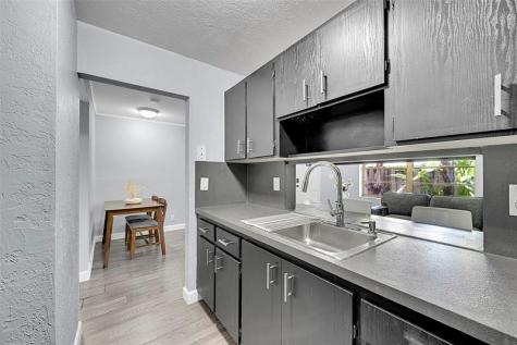 1027 Tequesta Street Fort Lauderdale FL 33312