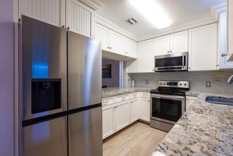 463 Newcastle Street Boca Raton FL 33487
