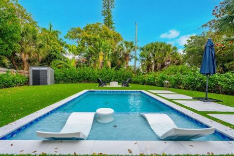 463 Newcastle Street Boca Raton FL 33487