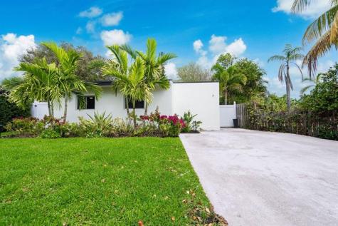 463 Newcastle Street Boca Raton FL 33487