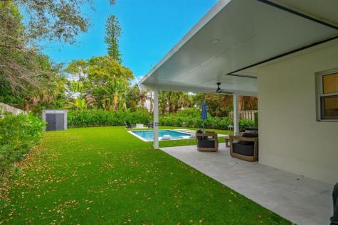463 Newcastle Street Boca Raton FL 33487