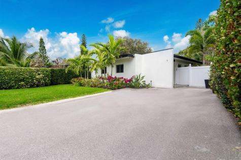 463 Newcastle Street Boca Raton FL 33487