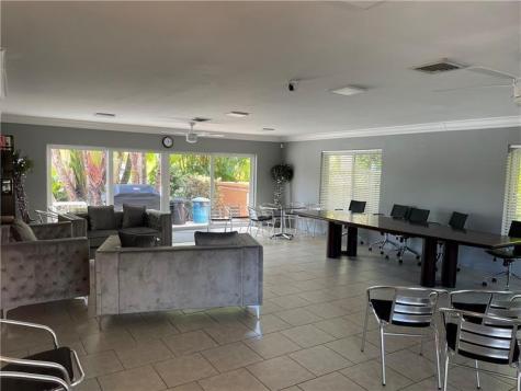 140 NE 19th Court Wilton Manors FL 33305
