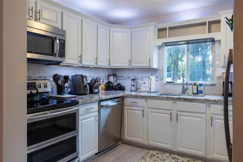3302 SE 2nd Street Pompano Beach FL 33062