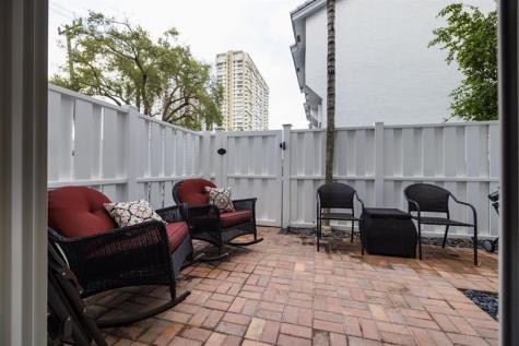 3302 SE 2nd Street Pompano Beach FL 33062