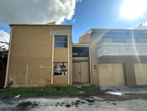 8350 N Missionwood Circle Miramar FL 33025