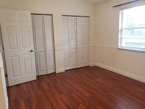 89 SW 3rd Street Pompano Beach FL 33060