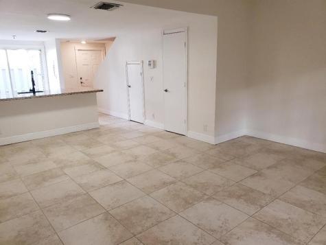 89 SW 3rd Street Pompano Beach FL 33060
