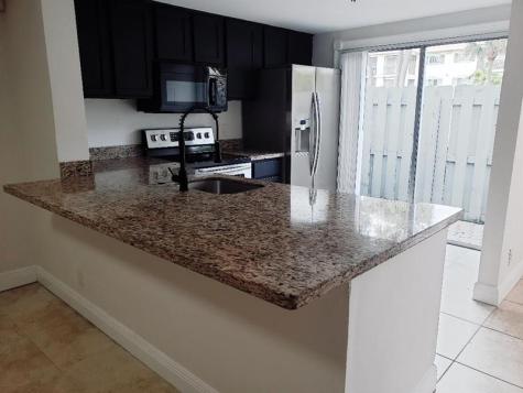 89 SW 3rd Street Pompano Beach FL 33060