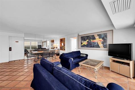 2841 N Ocean Boulevard Fort Lauderdale FL 33308