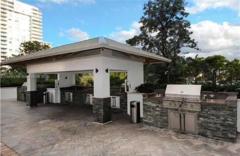 2801 NE 183rd Street Aventura FL 33160