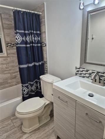 550 SE 2nd Avenue Deerfield Beach Fl 33441