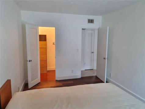 300 Golden Isles Hallandale Beach FL 33009