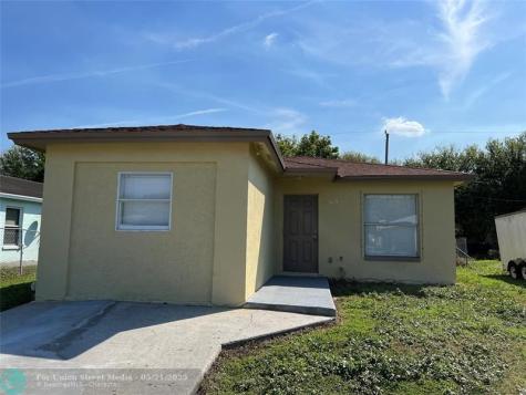 312 Carissa Drive Pahokee FL 33476