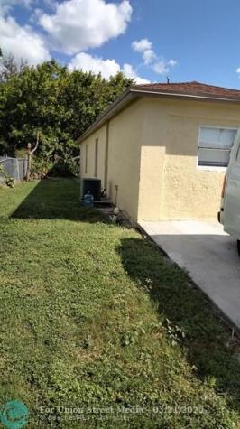 312 Carissa Drive Pahokee FL 33476