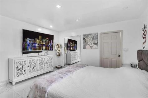 4100 N 36th Avenue Hollywood FL 33021
