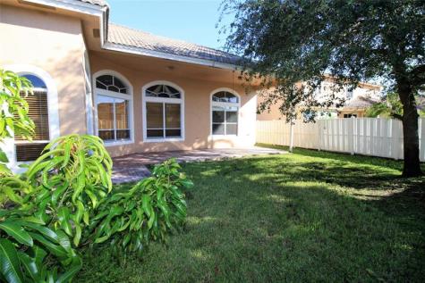 2178 NW 141st Avenue Pembroke Pines FL 33028