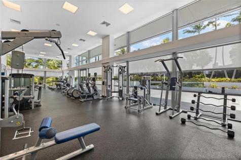2950 NE 188th Street Aventura FL 33180