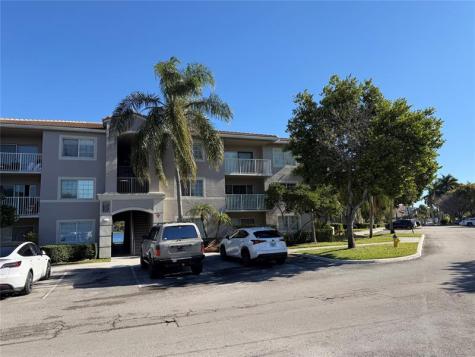 5005 Wiles Road Coconut Creek FL 33073