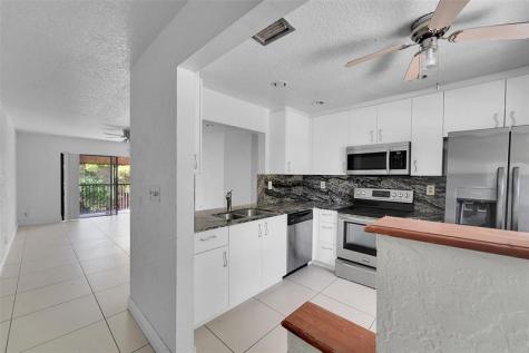 9182 NW 40th Street Coral Springs FL 33065