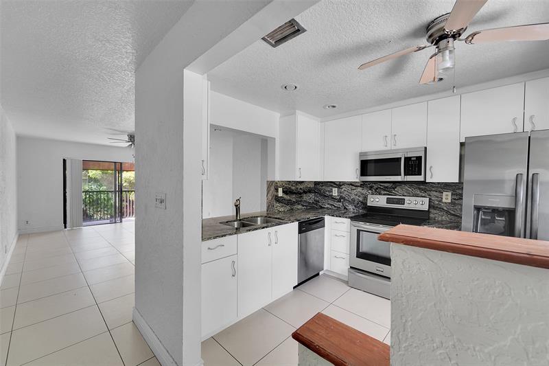 9182 NW 40th Street Coral Springs FL 33065