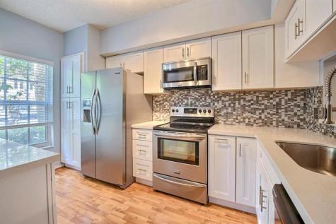 154 SW 96th Terrace Plantation FL 33324